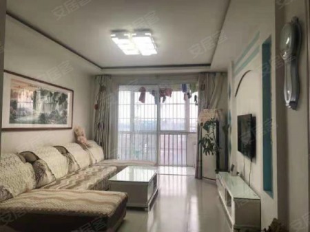 新一中附近精选香榭丽3室2厅1卫好房出租 136平1700元一月